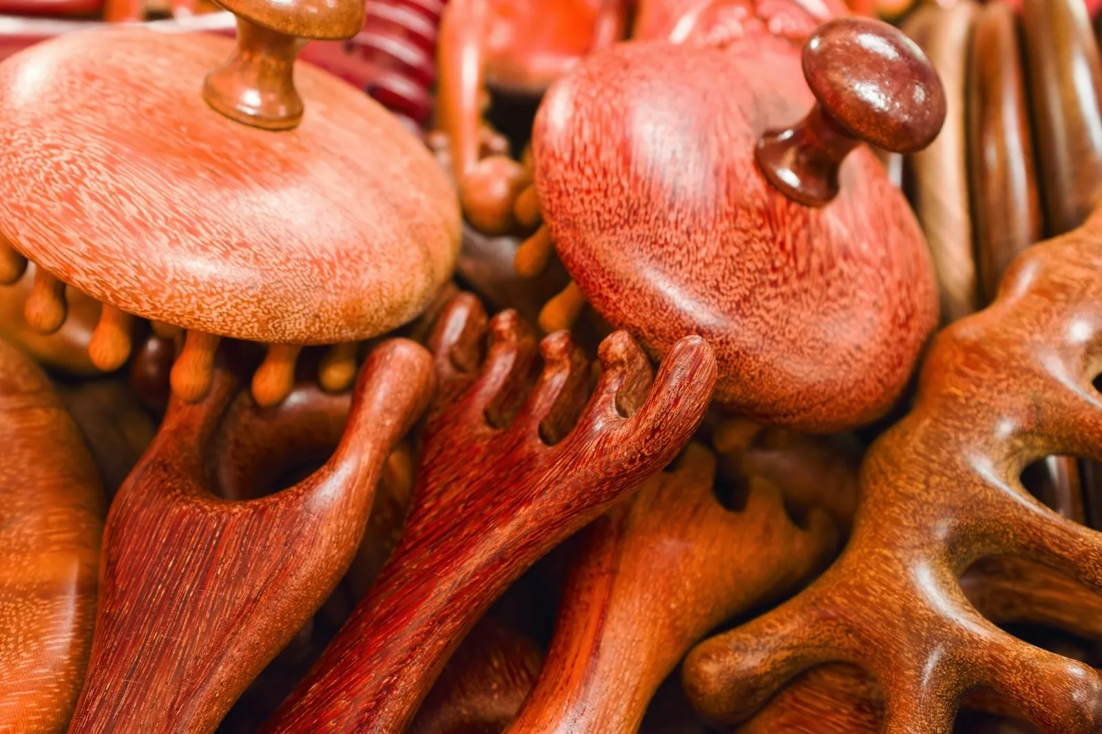 Instrumentos de madera para maderoterapia